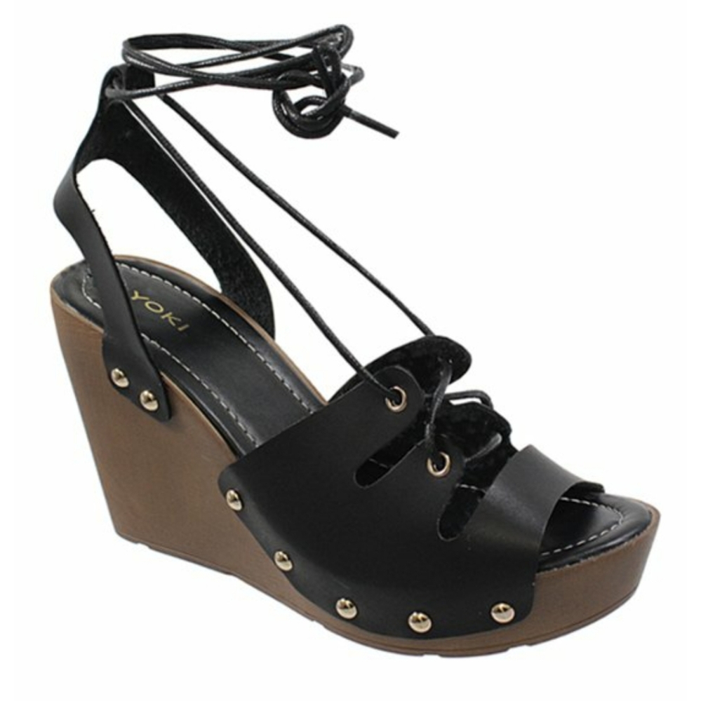 Brand new Yoki wedges